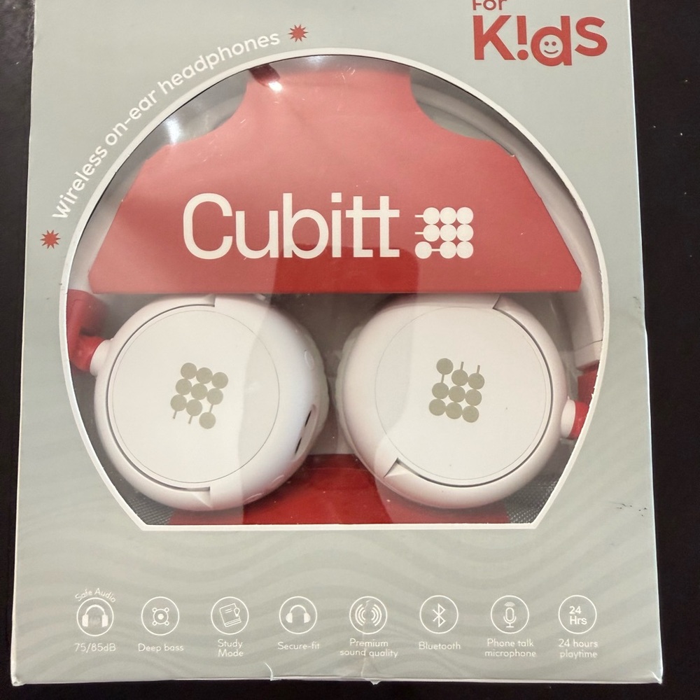 🎧 Cubitt Wireless On-Ear Headphones for Kids – Bluetooth – New in Box